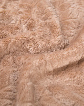 Korálová sametová textilie